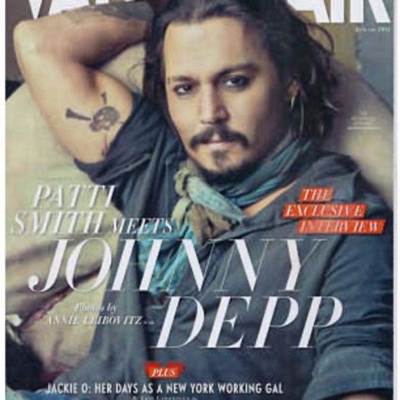 VANITY FAIR MAGAZINE, JANUARY 2011, EXCELLENT CONDITION, ORIGINAL OWNER, SINGLE - Picture 1 of 1